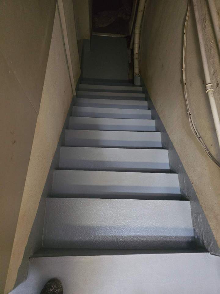 Membrane d’étanchéité escalier Toulouse